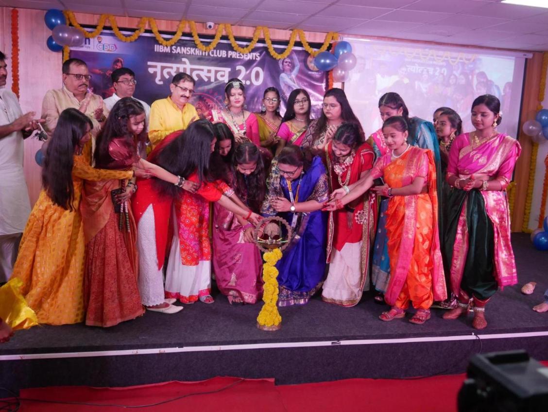 नृत्योत्सव 2.0 - Navratri Dance Competition at IIBM Patna